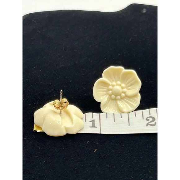 Unbranded Jewelry Vintage Plastic Flower Earrings Post Poshmark